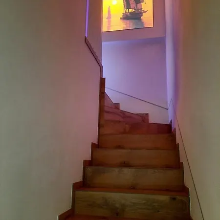 Nadmorski Bursztyn רובי